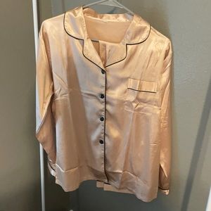Silk pajama set in a blush pink color!
